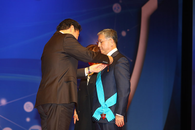 ㈜오뚜기 함영준 회장 국가생산성대회 금탑산업훈장 수훈